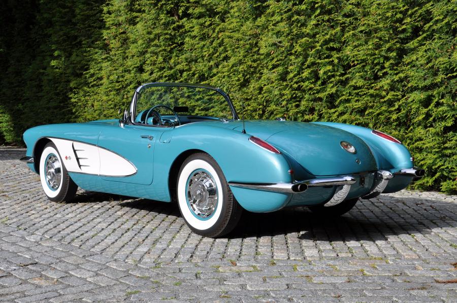  Chevrolet Corvette 1960 года  (фото 4 из 34)